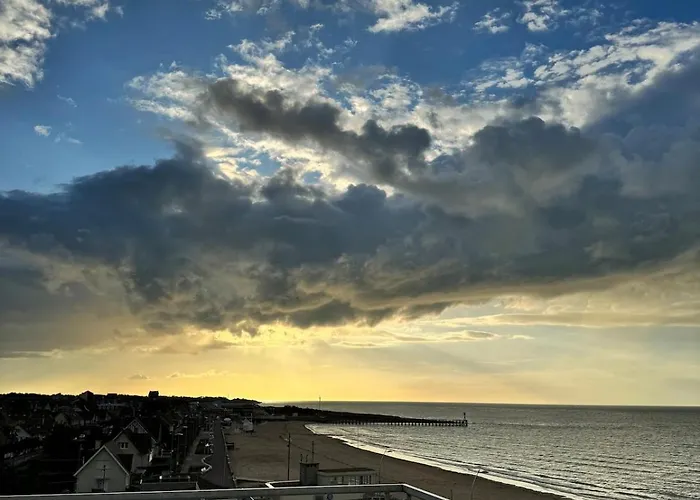 L'echappee Marine - Vu * Courseulles-sur-Mer